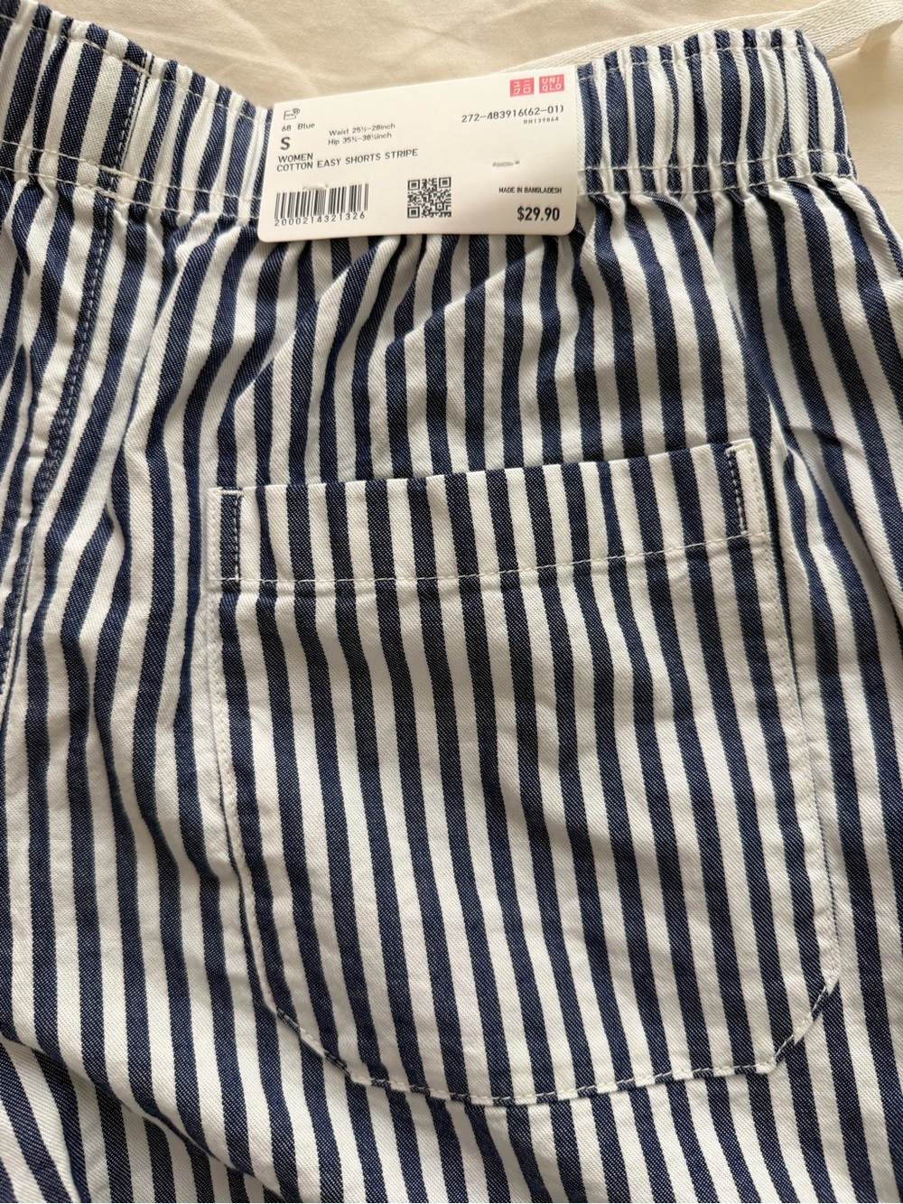 Uniqlo Women’s Cotton Easy Shorts in Blue Stripe - Picture 6 of 12